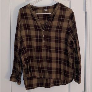 Old Navy Green and Black Flannel Long Sleeve